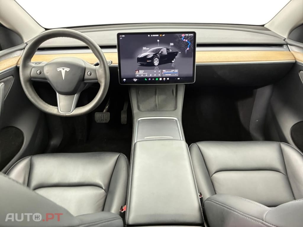Tesla Model Y Long Range Dual Motor AWD