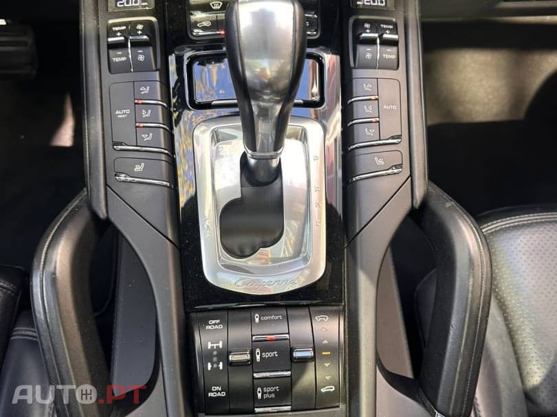 Porsche Cayenne Platinum Edition