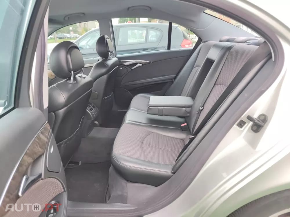 Mercedes-Benz E 220 CDi Avantgard