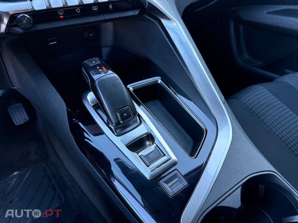 Peugeot 3008 BlueHDi 120 EAT6 Stop & Start Active