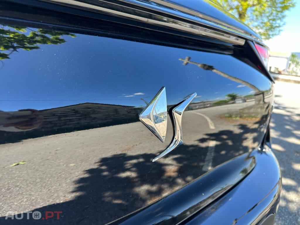 DS DS3 Crossback 1.2 PureTech La Première EAT8