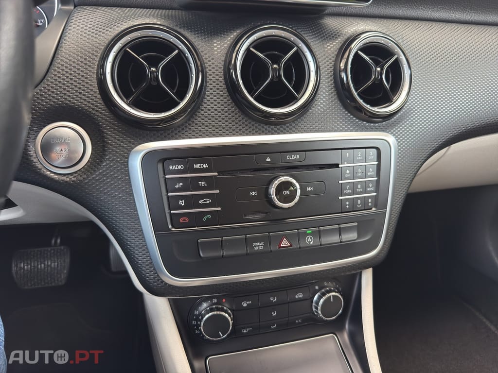 Mercedes-Benz A 180 d 7G DCT