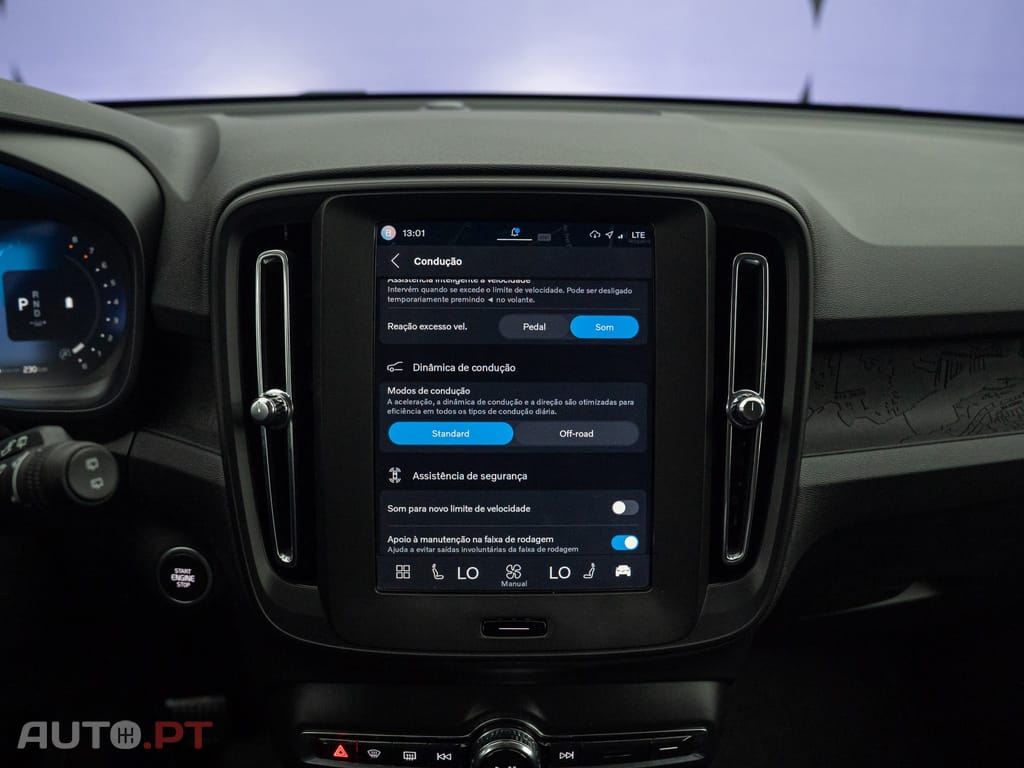 Volvo XC40 2.0 B3 Essential
