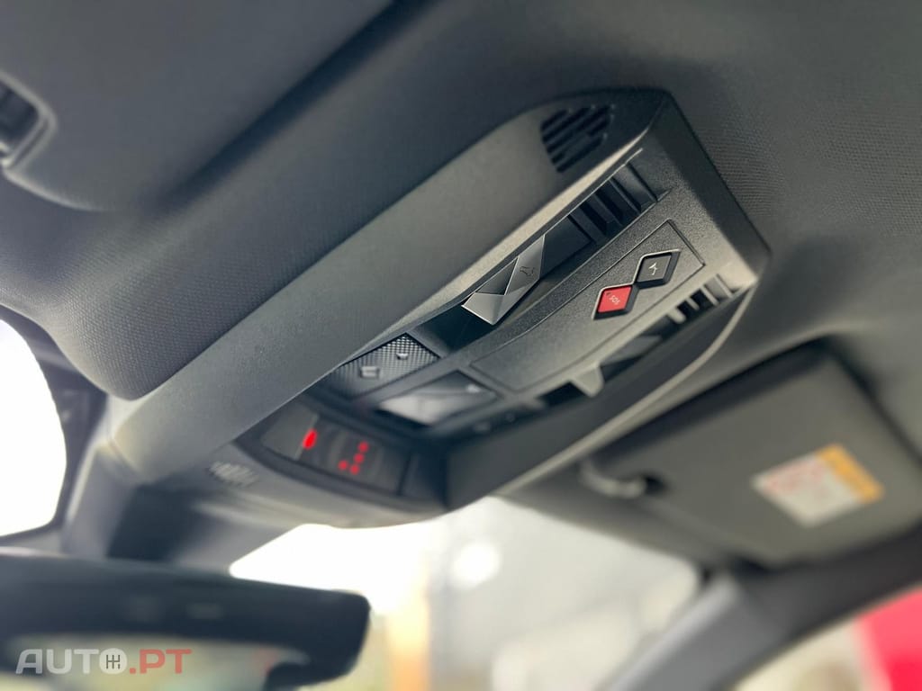 DS DS7 E-Tense Etoile EAT8