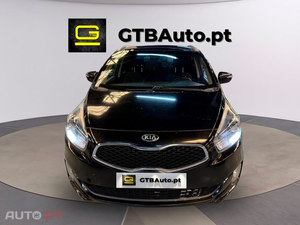 Kia Carens 1,7d 7L