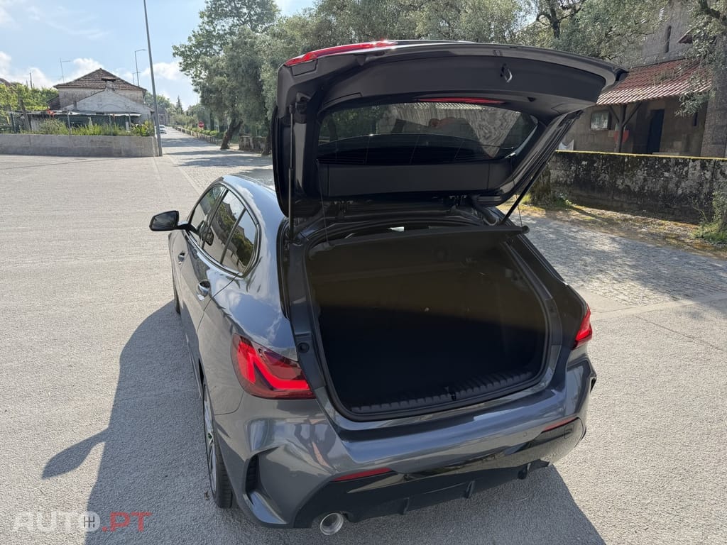 BMW 116 d Pack M Auto