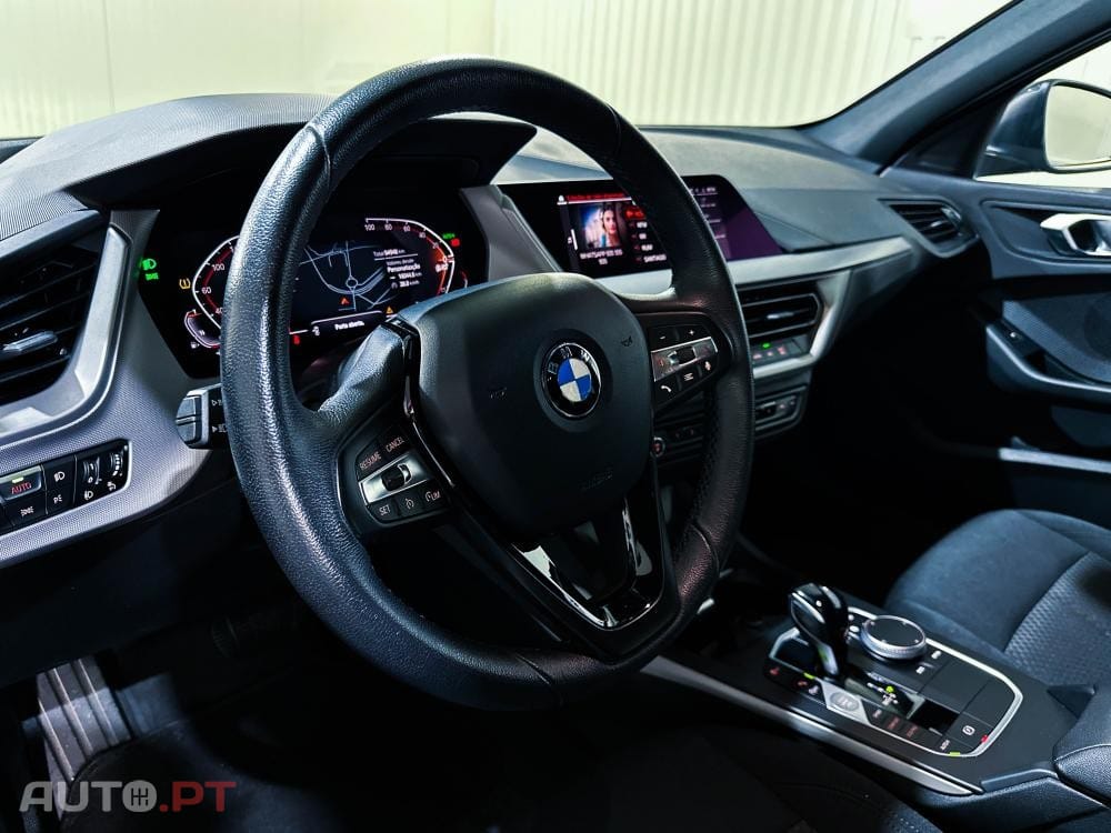 BMW 116 i Aut. Sport Line