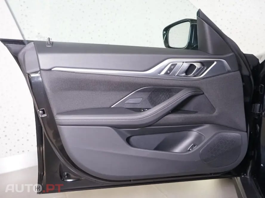 BMW i4 eDrive40