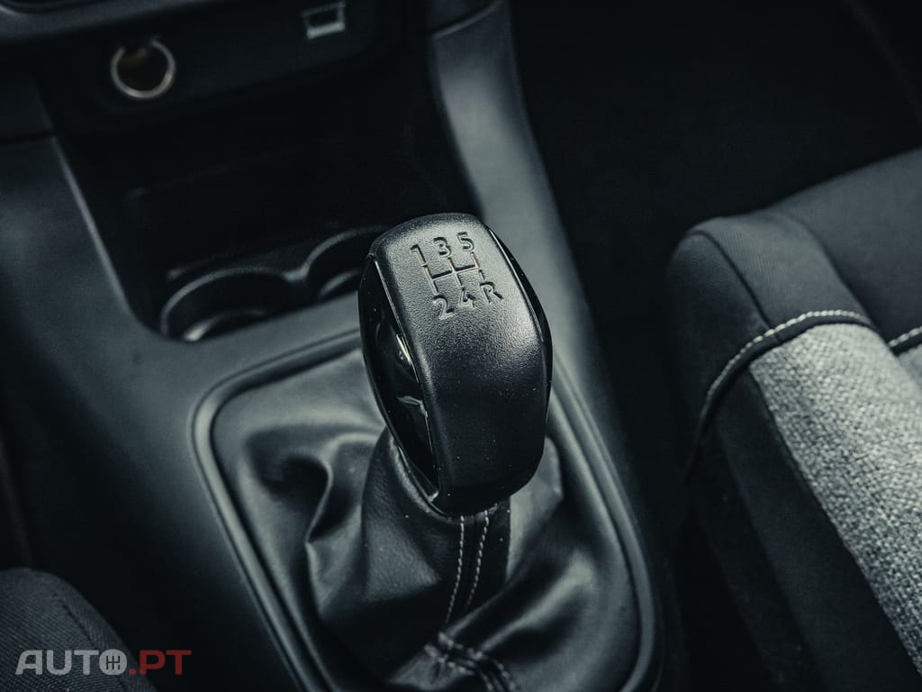 Citroen C3 1.2 PureTech C-Series