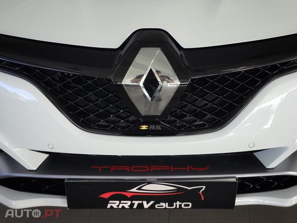 Renault Mégane TCe 300 GPF EDC R.S. TROPHY