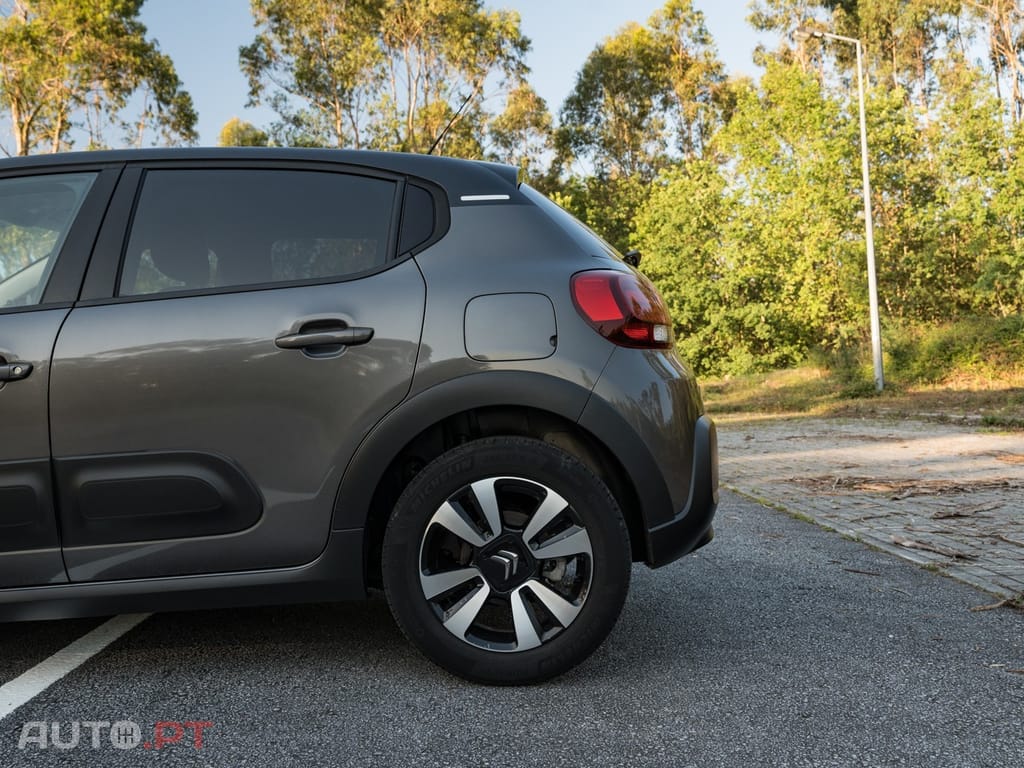 Citroen C3 1.2 PureTech Shine Pack