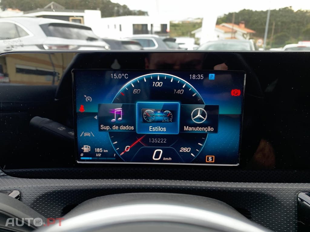 Mercedes-Benz CLA 180 d Style Plus