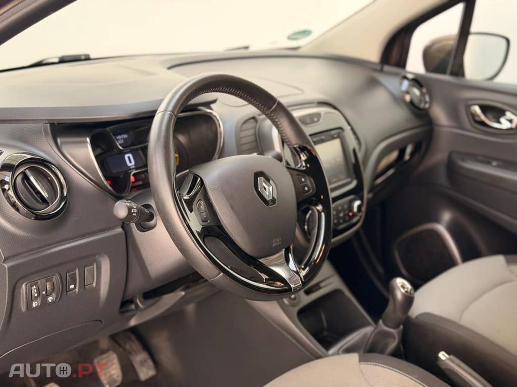 Renault Captur 0.9 TCE Exclusive