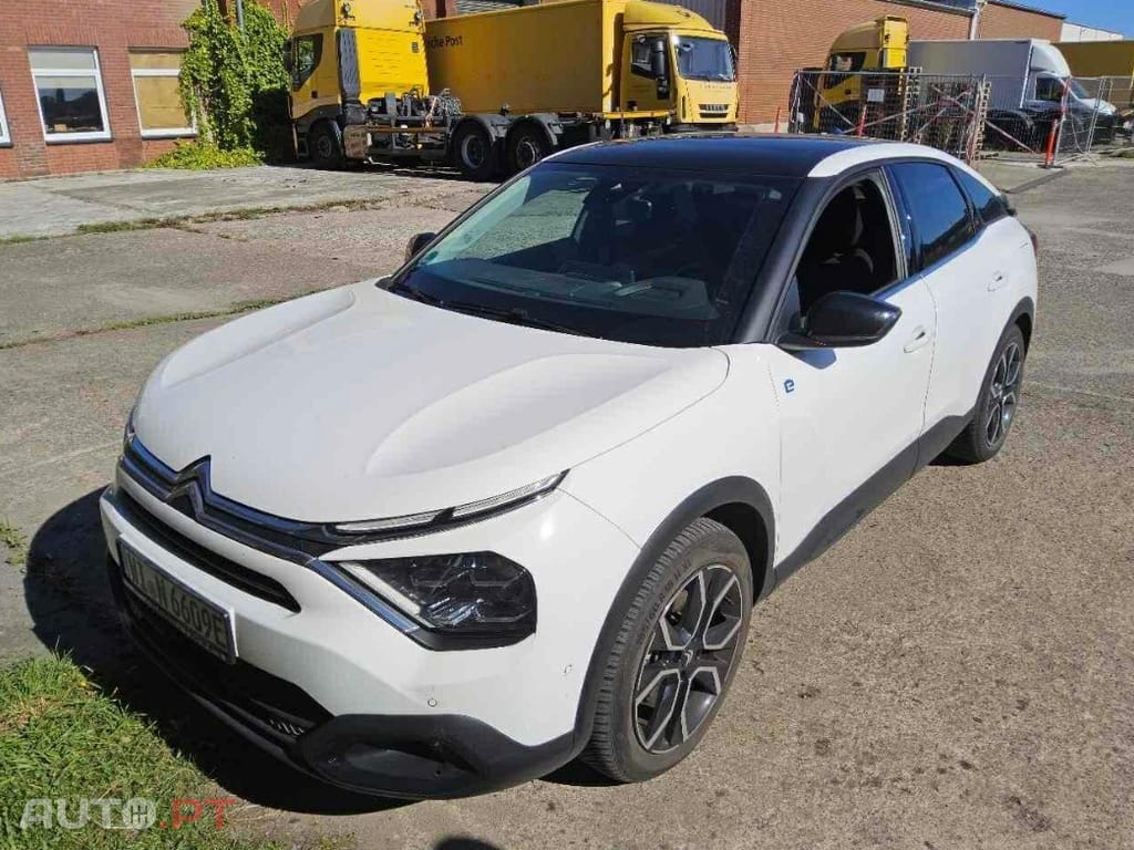 Citroen e-C4 50 kWh Shine Pack