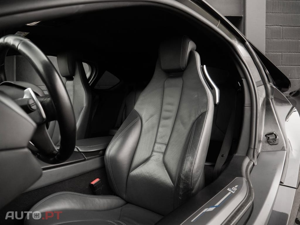 BMW i8 Coupé