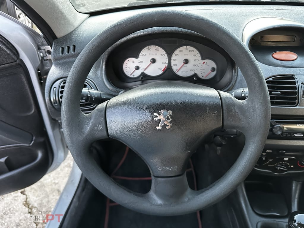 Peugeot 206 1.1 Color Line