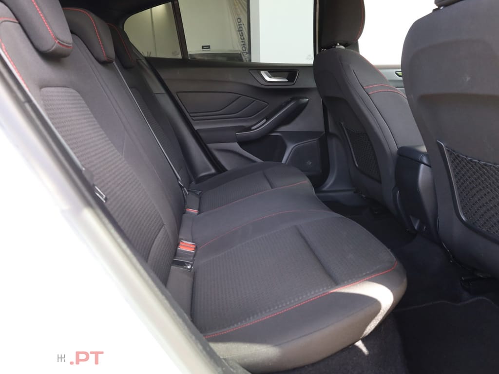Ford Focus 1.0 EcoBoost MHEV ST-Line Aut.