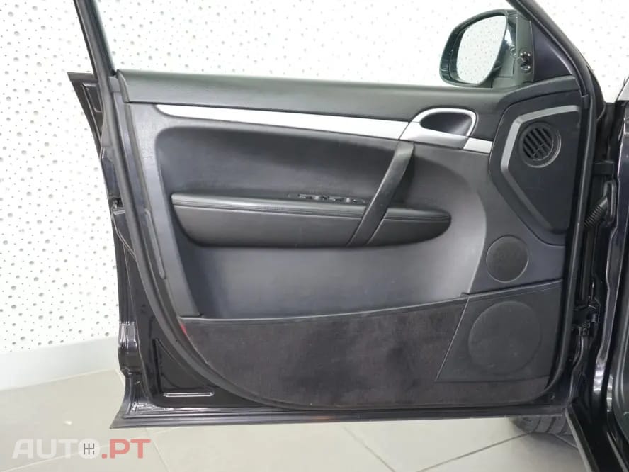 Porsche Cayenne Tiptronic