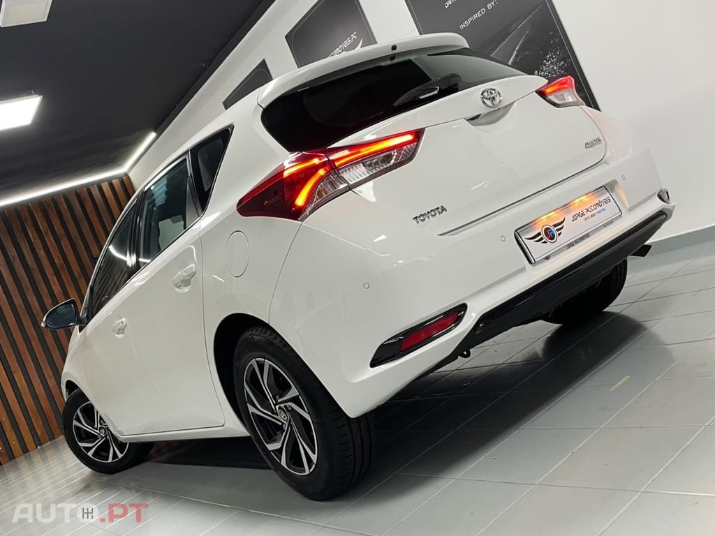 Toyota Auris 1.4 D-4D Comfort