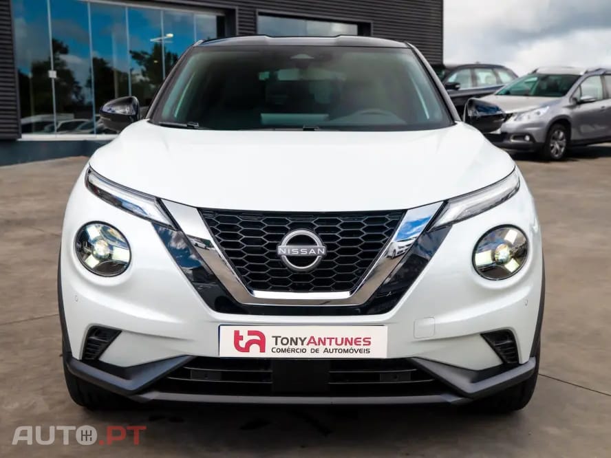 Nissan Juke 1.0 DIG-T N-Connecta Two Tone