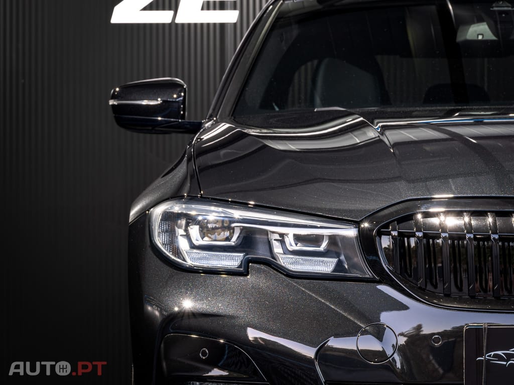 BMW 320 i Pack M Auto