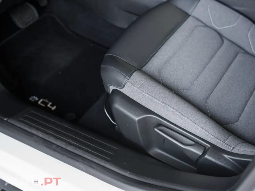 Citroen e-C4 50 kWh Autonomia Conforto Plus