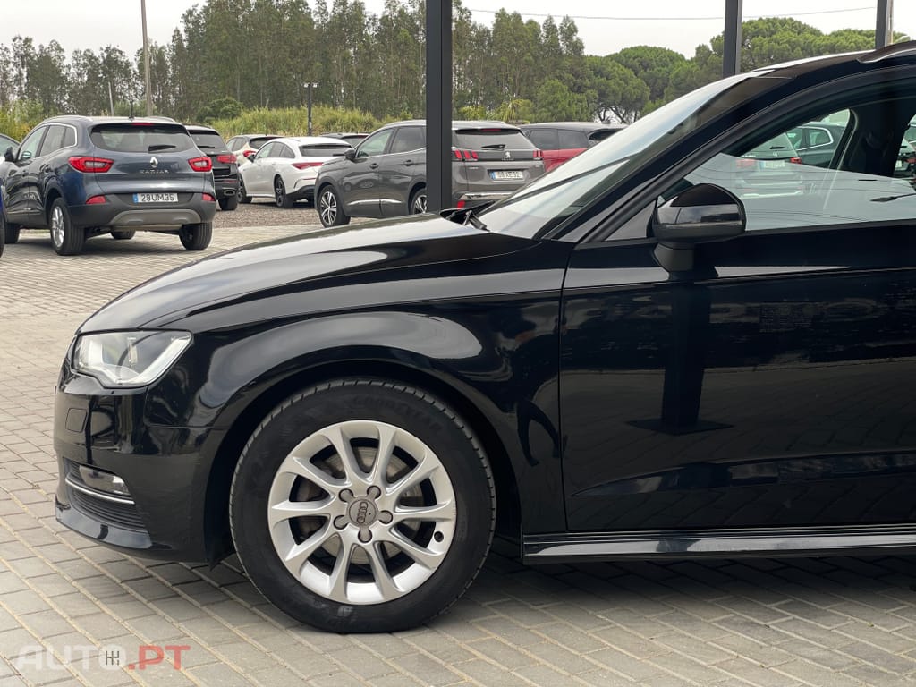 Audi A3 Sportback 1.6 TDi Attraction Ultra