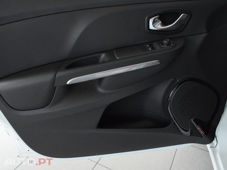 Renault Clio 1.5 dCi Limited