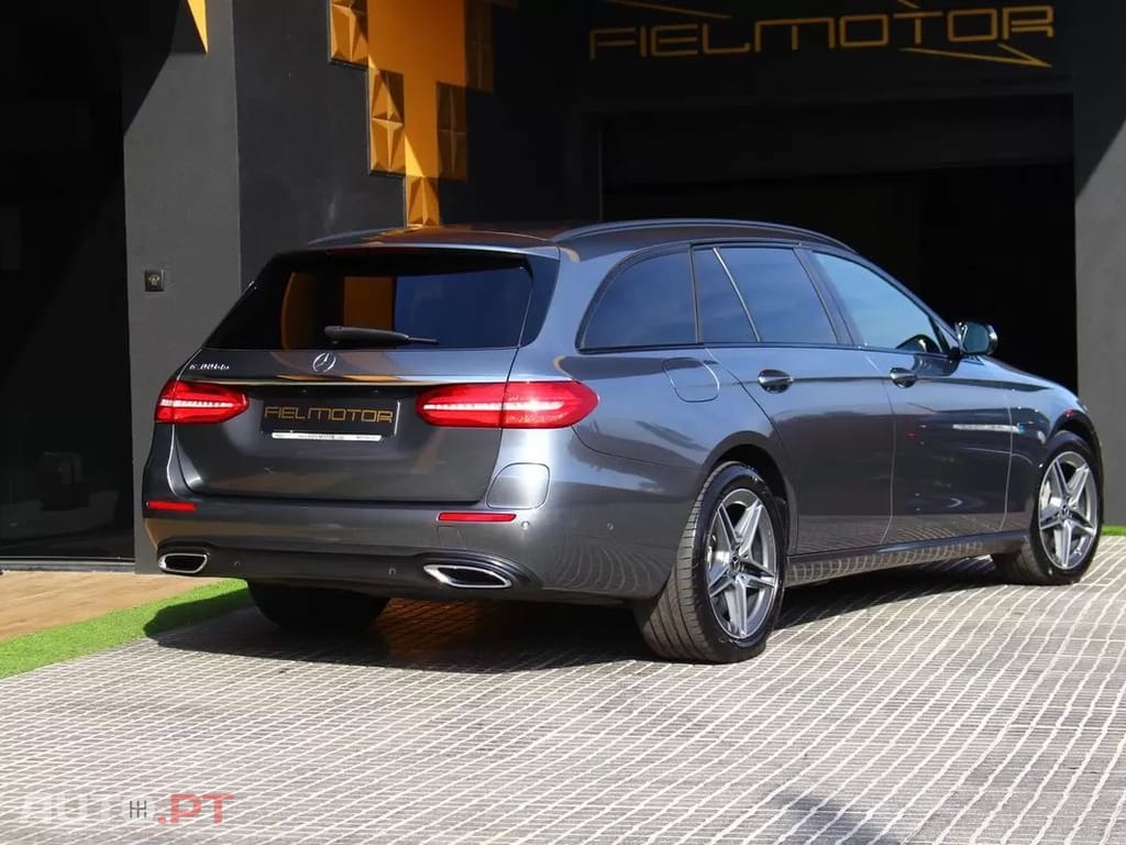 Mercedes-Benz E 300 de AMG Line