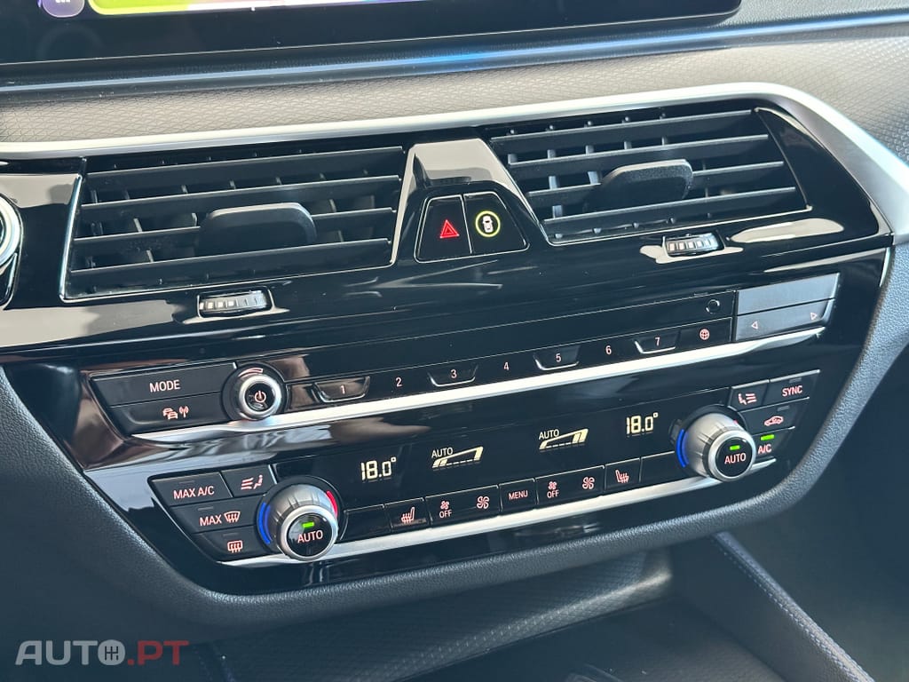 BMW 530 e Pack Desportivo M