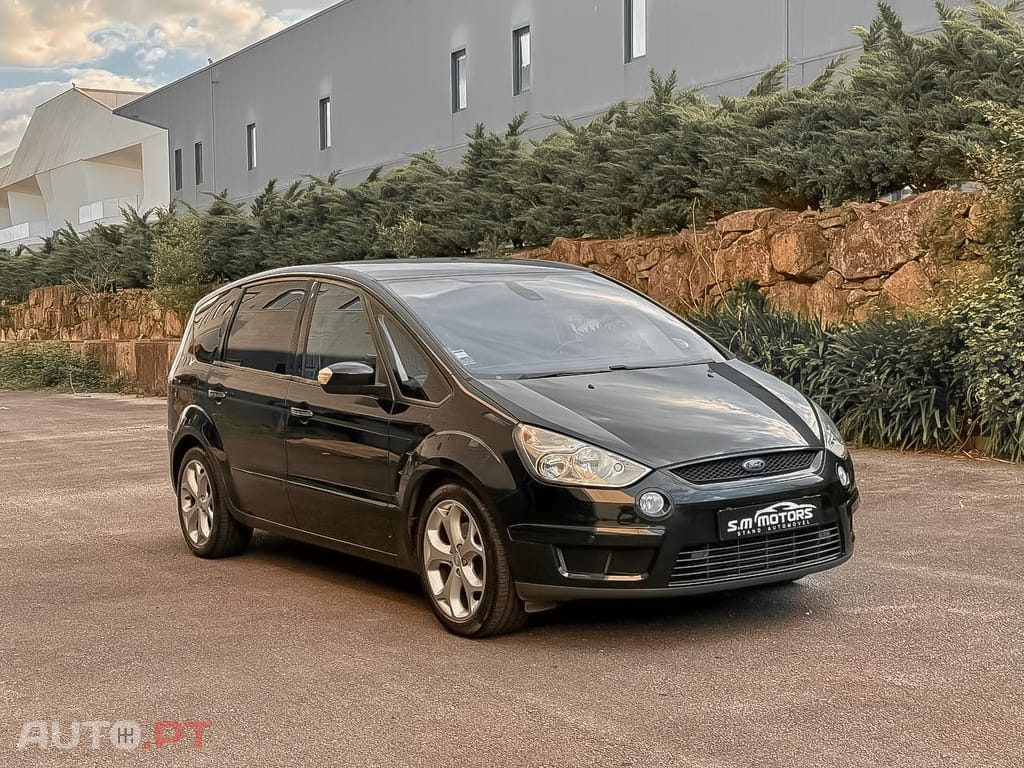 Ford S-Max 2.0 TDCi Titanium 7L