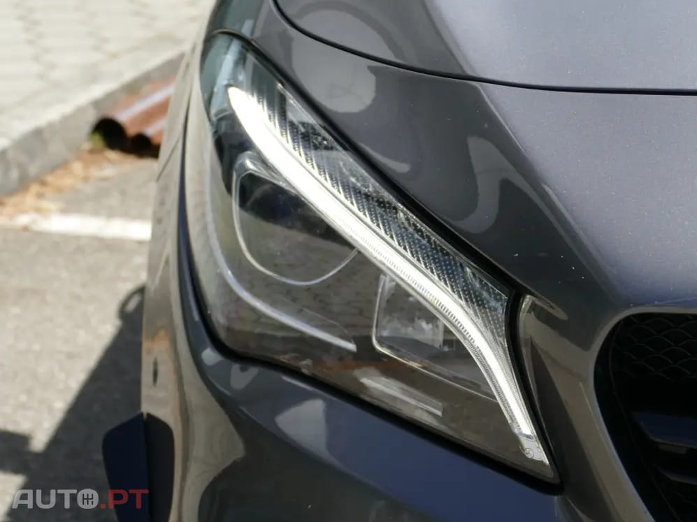 Mercedes-Benz CLA 45 AMG Shooting Brake 4-Matic