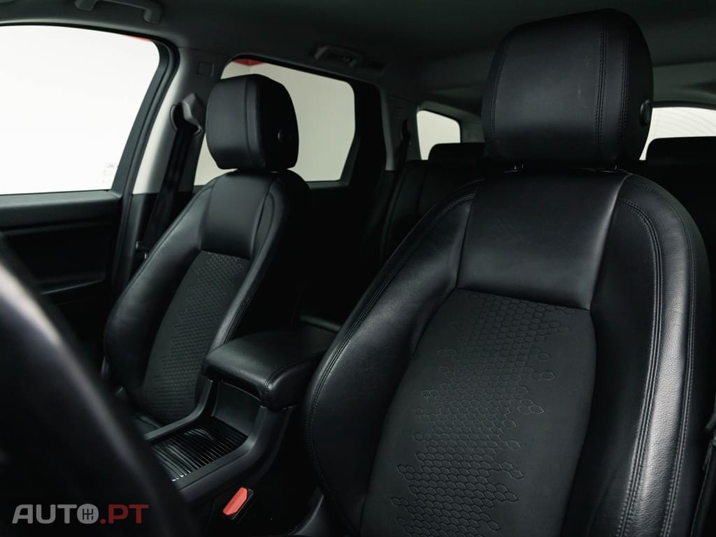 Land Rover Discovery Sport 2.0 TD4 SE Auto