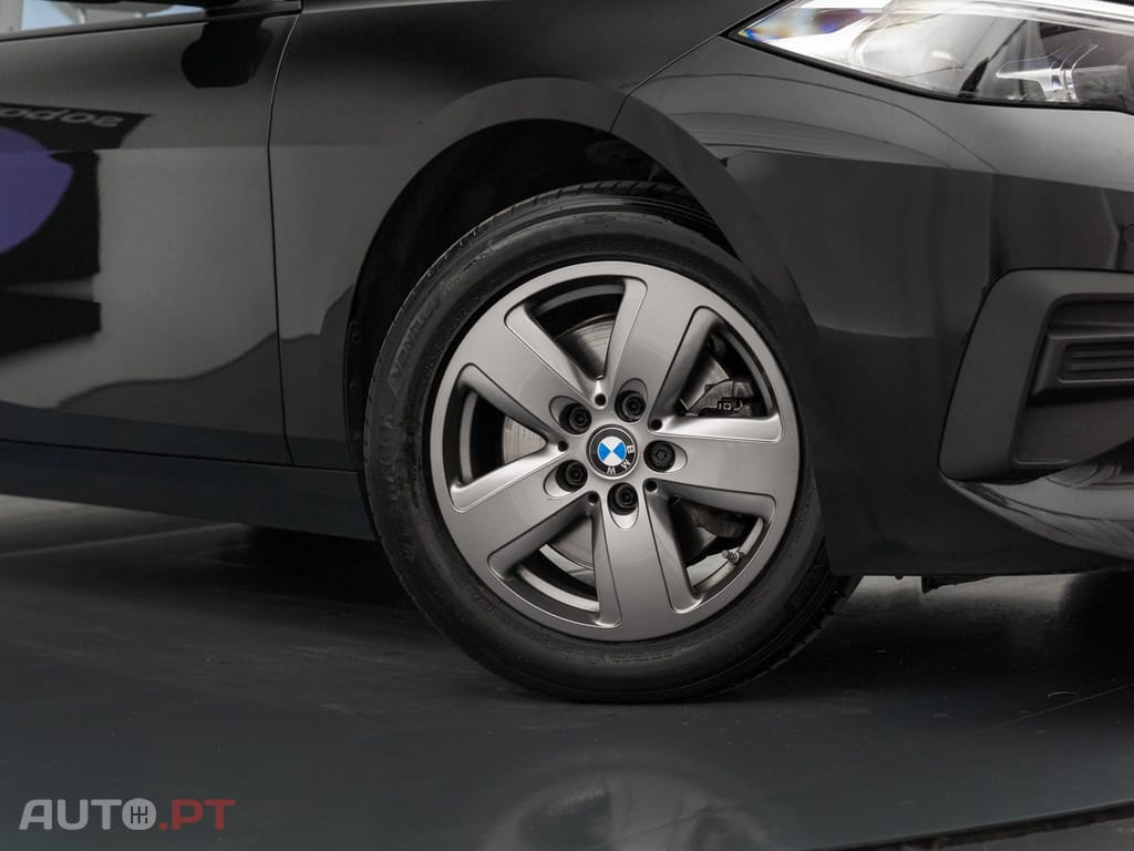 BMW 216 d Advantage