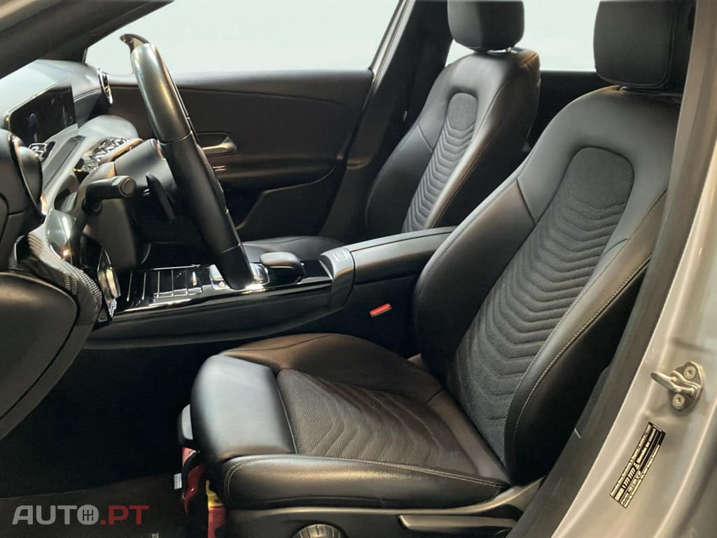 Mercedes-Benz A 180 d 7G-DCT Style