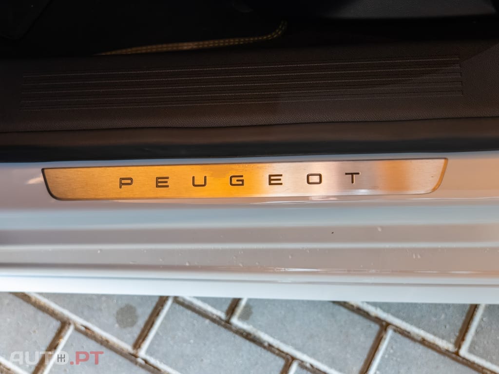 Peugeot 308 PureTech 130 EAT8 GT
