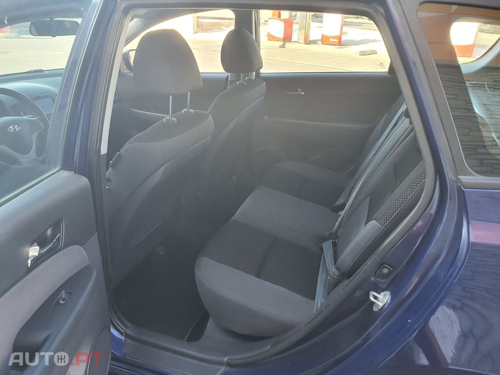Hyundai i30 1.6 CRDI blue Comfort