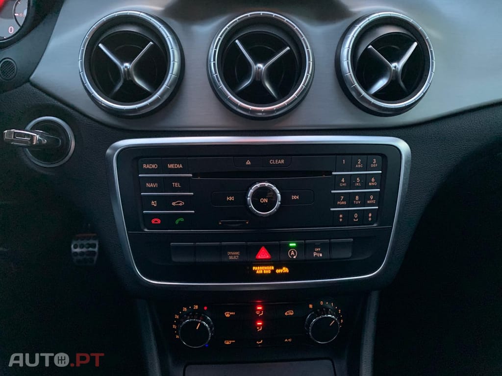 Mercedes-Benz CLA 180 d AMG Line