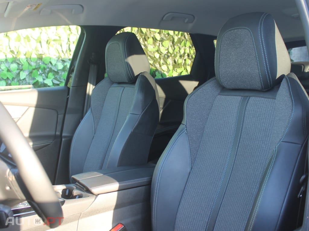 Peugeot 3008 1.5 BlueHDi Allure