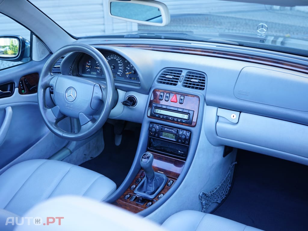Mercedes-Benz CLK 200 Kompressor Elegance