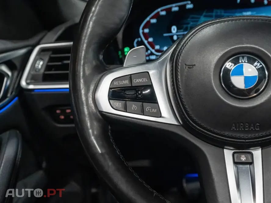 BMW 420 i Pack Desportivo M Auto