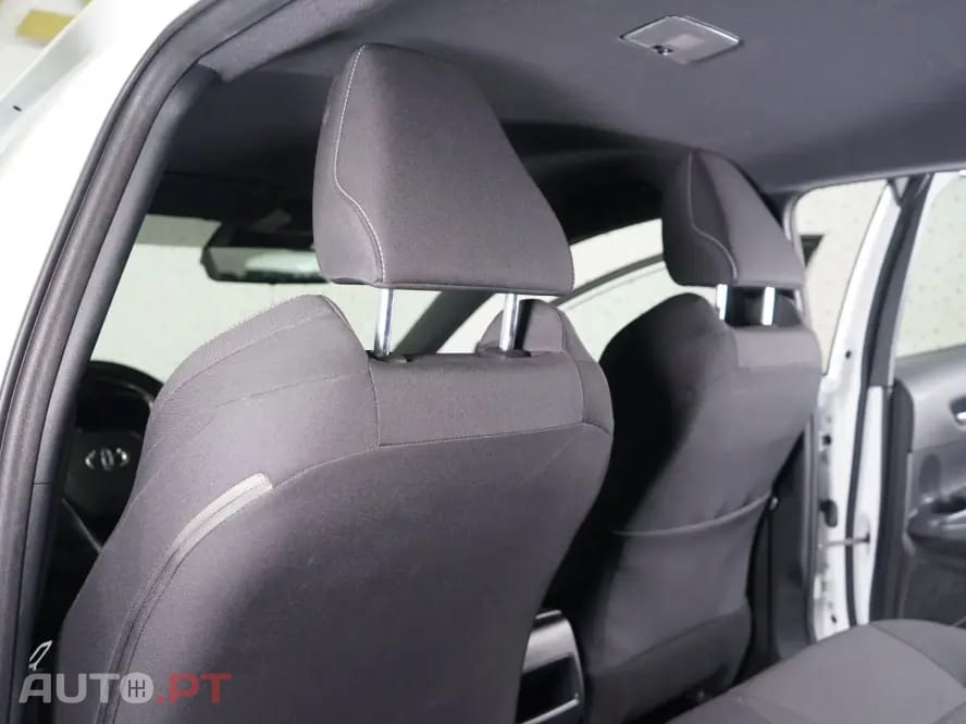 Toyota Corolla 1.8 Hybrid Active