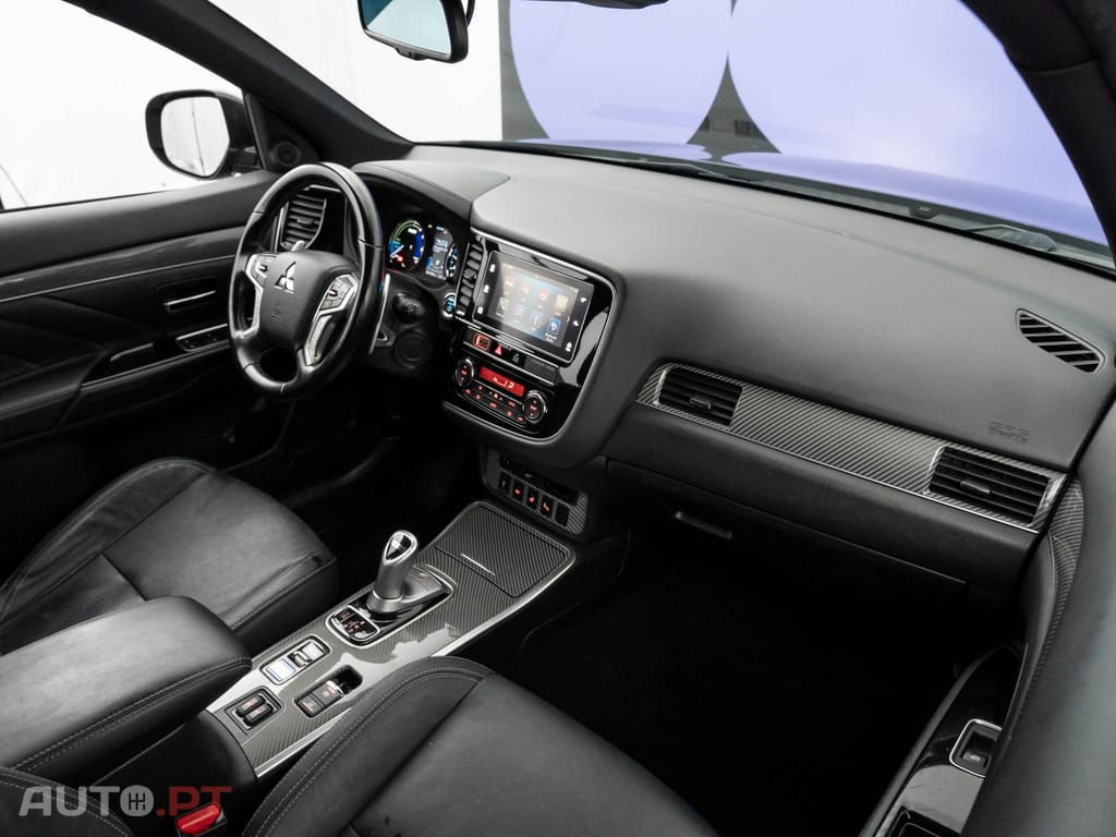 Mitsubishi Outlander 2.4 Instyle