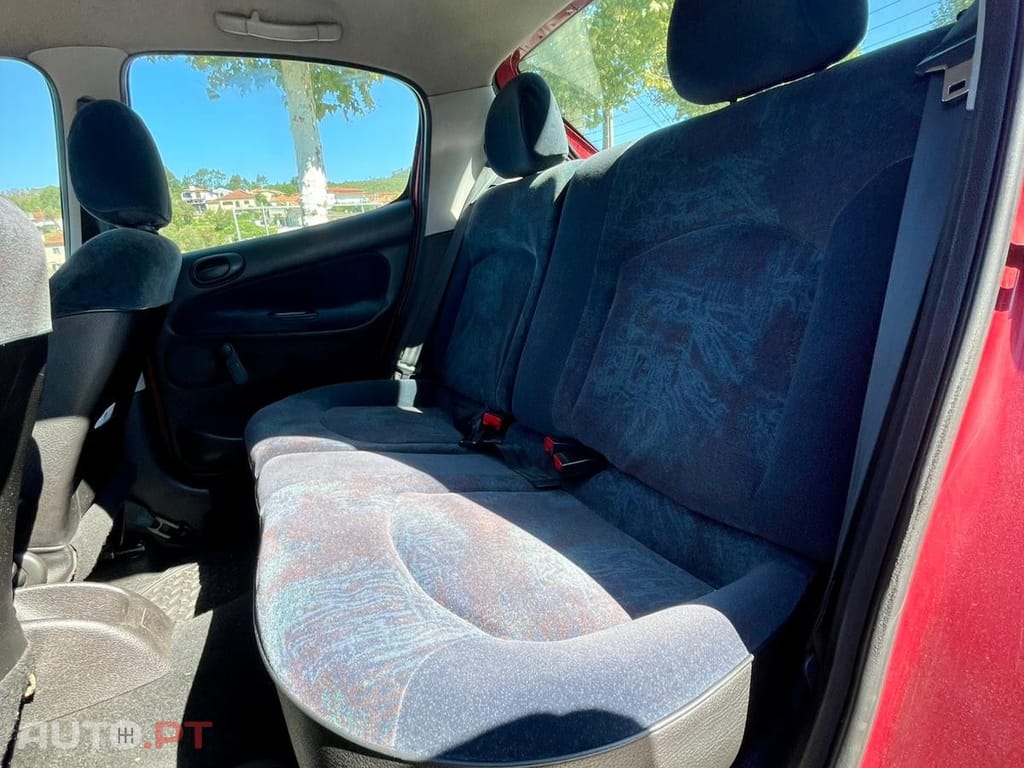 Peugeot 206 1.1 XR Présence