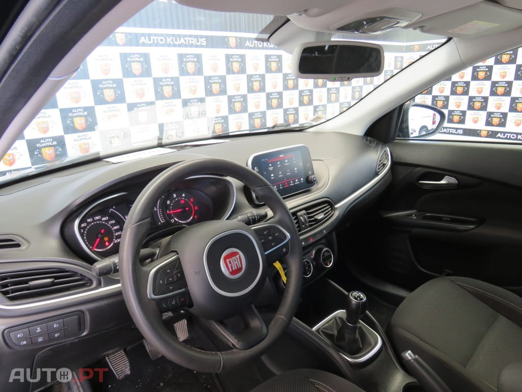Fiat Tipo 1.3 M-Jet Lounge