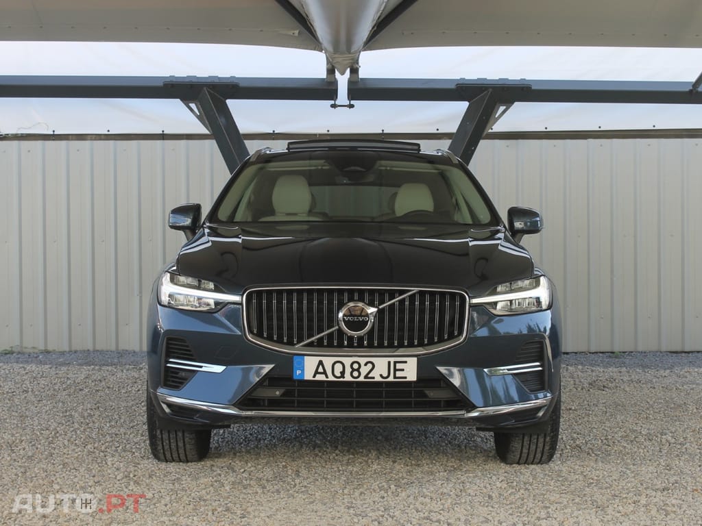 Volvo XC60 2.0 T6 PHEV Inscription Expression AWD