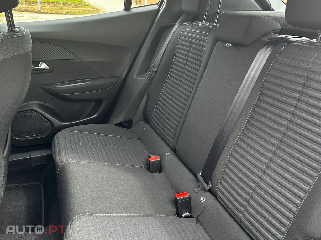 Peugeot 2008 ACTIVE 1.2 PURETECH