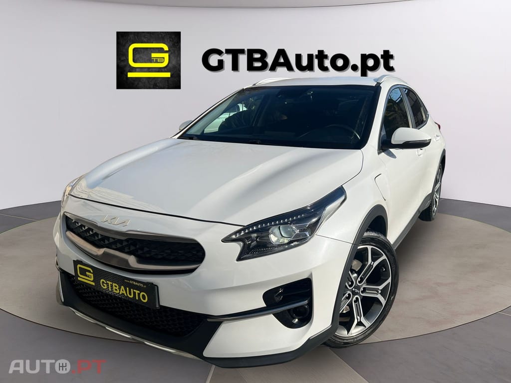 Kia Xceed HYB 1.6 GDI ISG PHEV BCK&WHT EDITION DCT6