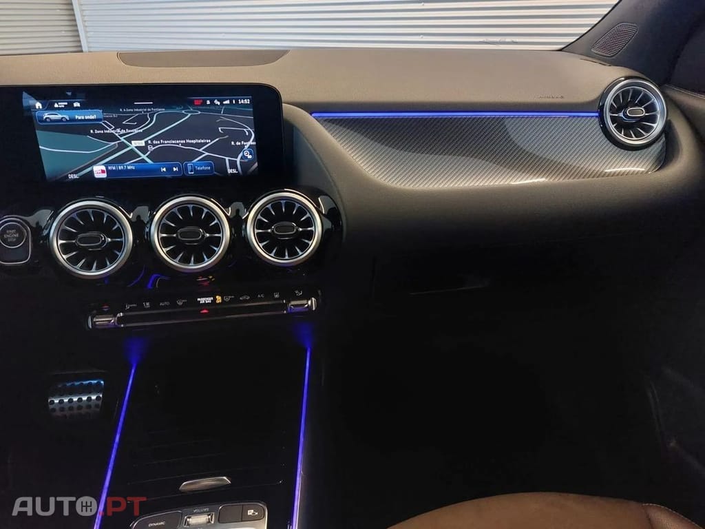 Mercedes-Benz GLA 250 e AMG Line