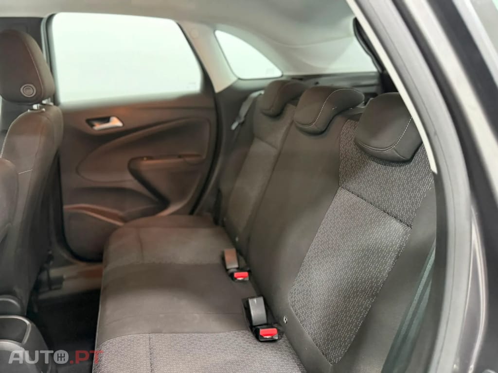 Opel Crossland 1.2 Business Edition